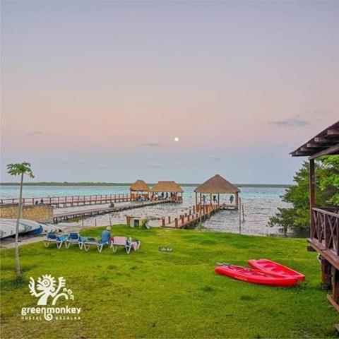 Green Monkey Hostel Бакалар Экстерьер фото