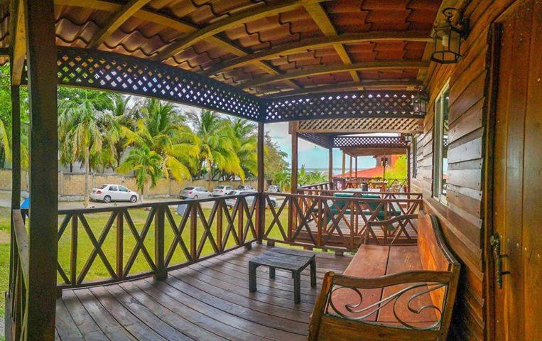 Green Monkey Hostel Бакалар Экстерьер фото